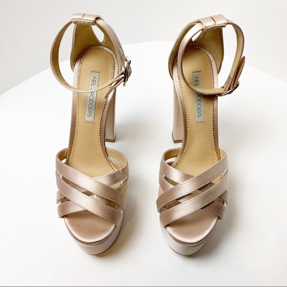 Neil J Rodgers Blush Satin Platform Sofia Sandals - Picture 6 of 8